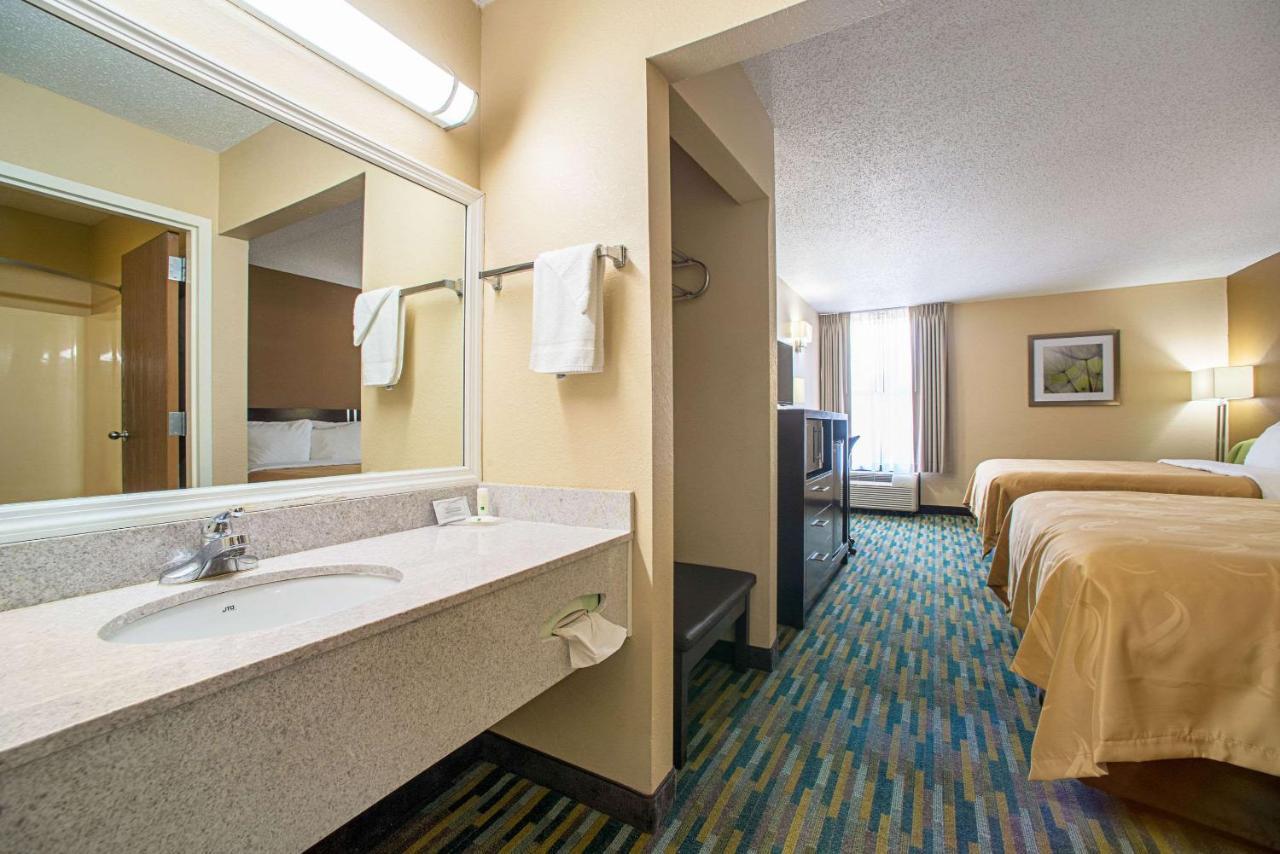 Quality Inn Near Six Flags St. Louis Pacific Kültér fotó